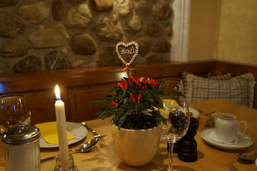 Der Obere Wirt Zum Queri Hotel Andechs Exterior photo